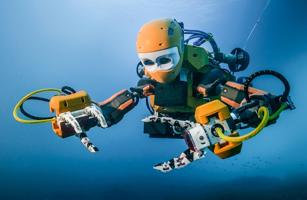 OceanOne humanoid robotic diver