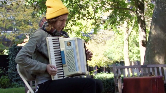Accordionist Katie Thorton playing in Rittenhouse Square